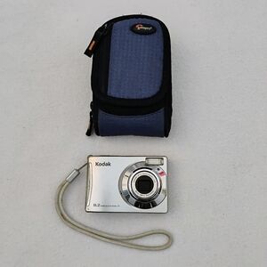 Kodak EasyShare C140 8.2MP Digital Camera - Tested - with LowePro Case